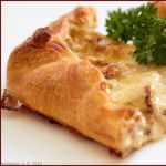 Пирог с грибами, сметаной и сыром Пирог с грибами, сметаной и сыром