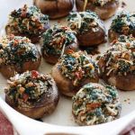 Шампиньоны, фаршированные беконом Шампиньоны, фаршированные беконом