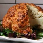 Цветная капуста, запеченная целиком Цветная капуста, запеченная целиком