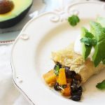 Энчиладос с черной фасолью и тыквой